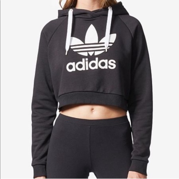 adidas Tops - NWOT adidas cropped hoodie